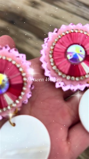 💗🐚Now available on heavenwalseydesign.com #nativetiktok #quillwork