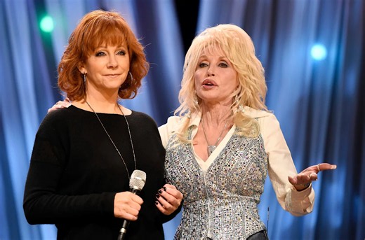 Reba McEntire on 'Happy's Place' Dolly Parton tribute, unseen tears for friend | Exclusive