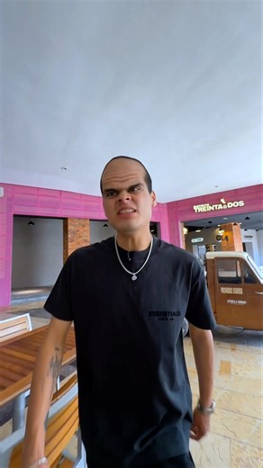 EL BRABUCON DE LA ESCUELA 🤣 @seleneguzmanh @abraham_boyy #humor #comedia