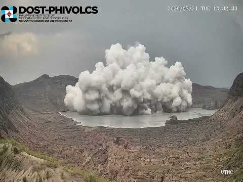 Minor phreatomagmatic eruption at the Taal Volcano main crater | GMA News