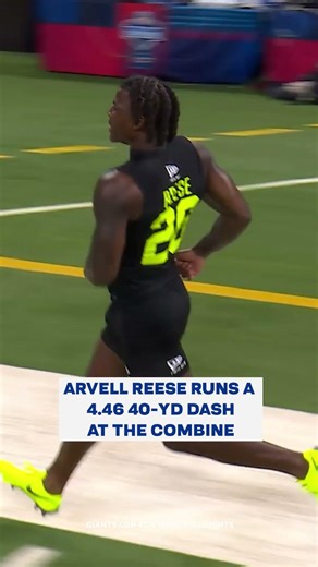 Arvell was MOVIN' 💨 #giants #nfl #combine #40yarddash #40time #arvellreese #football #speed