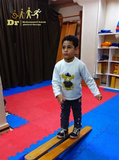 Gait Balance Walking without balance is just falling in slow motion 🧠🔥 Gait balance training improves stability, weight shifting, and postural control, creating safer, smoother, and more confident walking. . . #مراكز_المستقبل 📌للتواصل : #مصر🇪🇬🇪🇬🇪🇬 🏠🏠 العناوين :- فرع اكتوبر 01111146429 فرع المهندسين 01150002009 فرع مدينة نصر 01112152789 فرع التجمع الخامس 01113266613 #future_center #dr_mohamed_salah