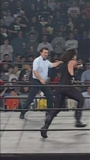 The ref got in the way of Sting's splash!