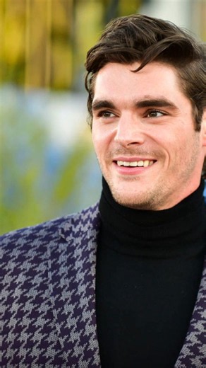Breaking Bad co-stars praise RJ Mitte as sweetheart after death at 34