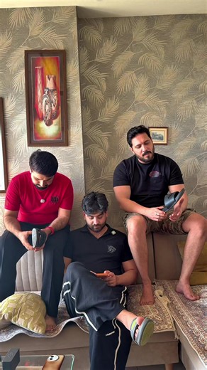 tag your best friends 🤣😂@Umer Butt @Muneeb Khan | friends