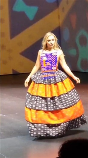 WFWD 2025: Zizi Clothing Runway_1