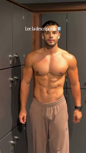 Watch the Ultimate Physique Flex- alin.lifts #muscle #aesthetic