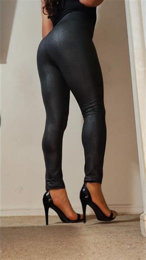 Crossdresser trying leggins with black heels and tan pantyhose #tights #leggings #heels #feet #viral