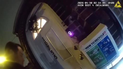 Body camera footage shows the moment a New York City home exploded as police officers responded to a domestic dispute call. #newyork #usa