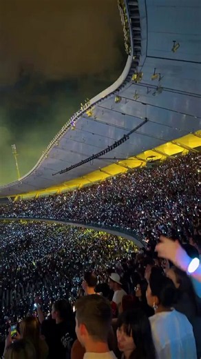 Ye is already filling up World Cup stadiums around the world just give him the finals halftime show already 😭