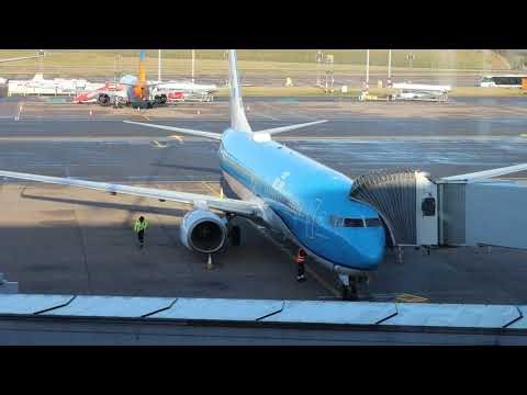 Birmingham Airport, England – Gateway to the Midlands | History, Travel & Modern British Aviation