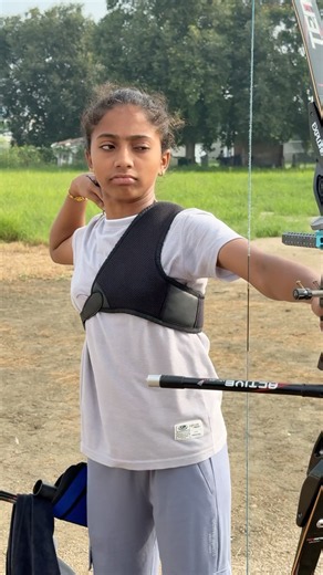 Perfect Arrow Release 🎯 | Archery Slow Motion #Shorts