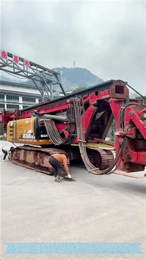 Protecting the Path: How Steel Tracks Meet Temporary Pavement