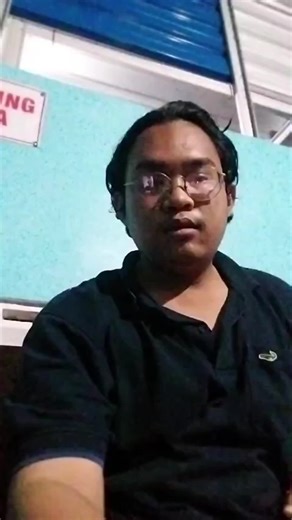 📊 Tahukah kamu? Hampir semua teknologi modern berdiri di atas database! Mulai dari aplikasi perbankan 💳, e-commerce 🛒, sampai AI 🤖—semuanya tidak akan berjalan tanpa pengelolaan data yang baik. Dalam video ini, kita membahas: 🔹 Apa itu database dan mengapa sangat penting 🔹 Jenis-jenis database: RDBMS, NoSQL, Cloud, Distributed, hingga Data Warehouse 🔹 Peran database dalam AI, Big Data, dan IoT 🔹 Tantangan keamanan dan pentingnya menjaga data di era digital 💡 Database bukan sekadar tempa