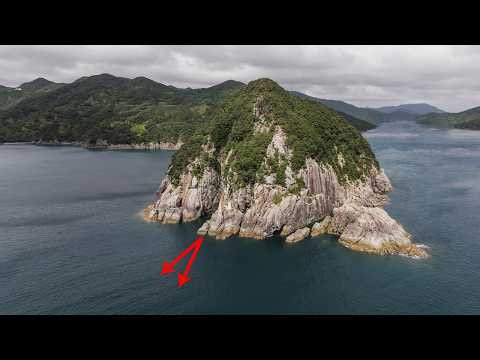 民家近くにある灯台の無人島が思わぬ穴場だった…。夢の底物を狙って36時間耐久釣りキャンプ