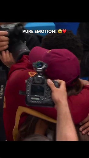 Donovan Mitchell celebrates advancing to the ECF with Coco Jones! 🥹