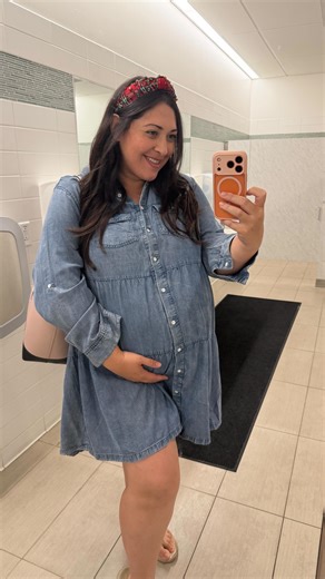 Claudia on Instagram: "37 weeks and feeling every kick OUCH!"