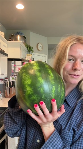 The 🍉 from ALDI was perfectly red inside!💃🏼#UberEatsPartner @Uber Eats