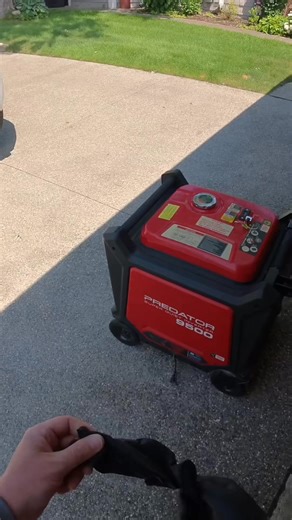 Still wouldn’t start. Homeowner had a wire hooked up wrong. #harborfreight #predator #predatorgenerator #smallenginemechanic #smallenginerepair #mobilemechanic | Small Engine Repair