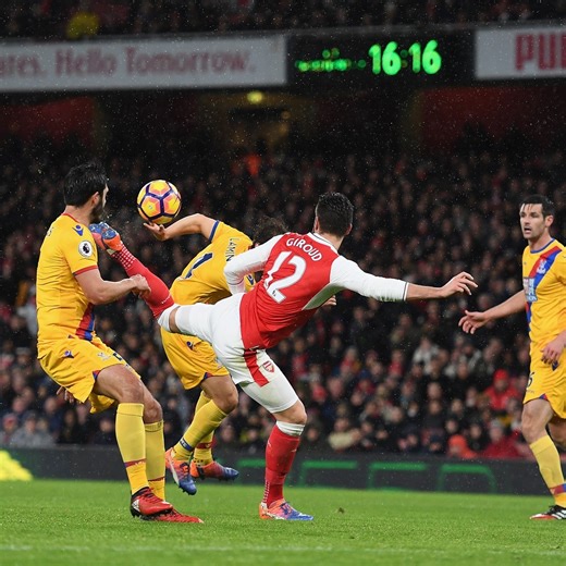 ⏪ On this day in 2017... Olivier Giroud's spectacular scorpion kick 🦂 | Arsenal
