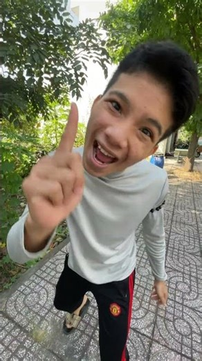 Đứa Con Hư Tranh Dành Bim Bim Và Cái Kết