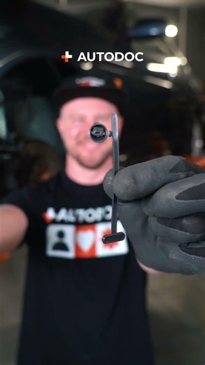 Ripara il passaruota interno in 1 minuto: trucchetto con fascette!