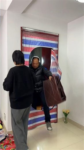 Magnetic Curtain ~New Viral Gadgets, Smart Appliances, Kitchen Utensils/ Home Inventions #shorts