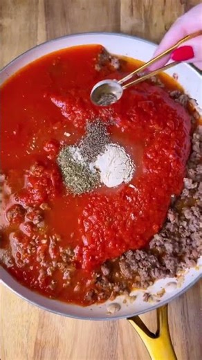 These easy NO-BOIL STUFFED SHELLS.