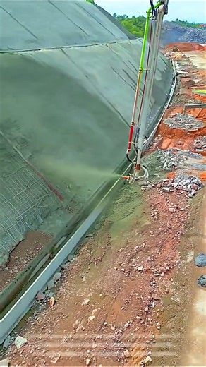 Slope Stabilization: Robotic Shotcrete for Large-Scale Wall Retaining