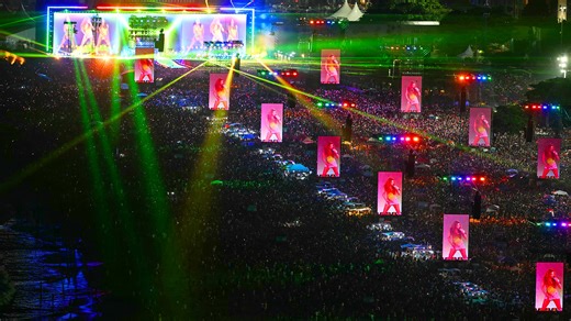 Experts reveal hidden strategies to control a concert crowd of millions