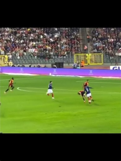 Olise libère la France face à la Belgique
