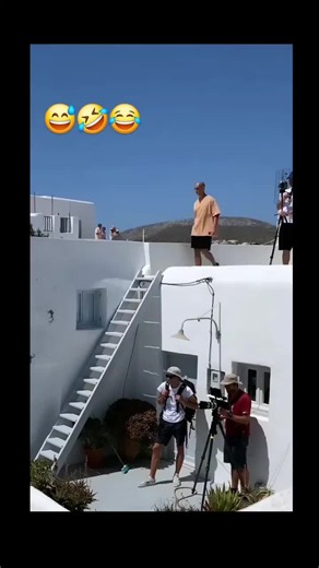 Landing never seen before 😎😂 Funny pranks , Comedy , Pranks , Funny , Funny videos #funnyvideos #prank #reaction #fyp #wholesome #creatorsearchinsights #viral #usa 🇺🇸