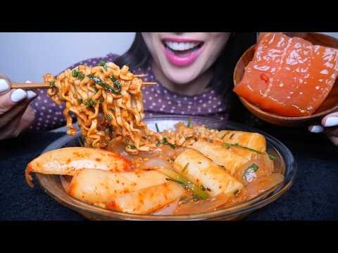 SPICY NOODLES + GIANT RICE CAKE + SALMON SASHIMI (ASMR EATING SOUNDS) NO TALKING | SAS-ASMR