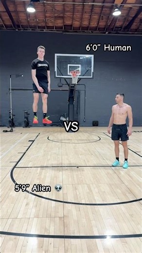 5’9” Alien VS 6’0” Human Jumping!
