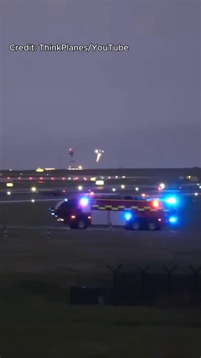 Footage captured the moment fire engines surrounded a plane as it landed at Manchester Airport this morning. The video, taken by the Think Planes livestream, caught the moment crews raced over to the Aer Lingus aircraft as it landed on the tarmac. At least two fire engines swarmed the plane on blue lights. #manchestereveningnews #manchesterairport #aerlingus #aviation | Manchester Evening News