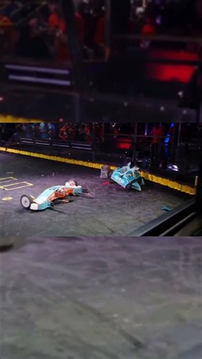 DISARRAY VS CALYPSO 🔥 ..Don’t miss the next epic crash!👉 SUBSCRIBE Now #battlebots #shorts