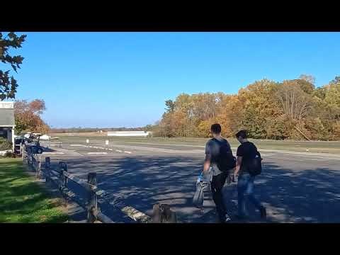 Cessna 172S Skyhawk SP Take-Off at Flying W Airport (N14)