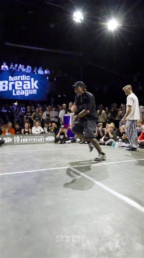 bboy Thom Red Bull BC One stance breakdance