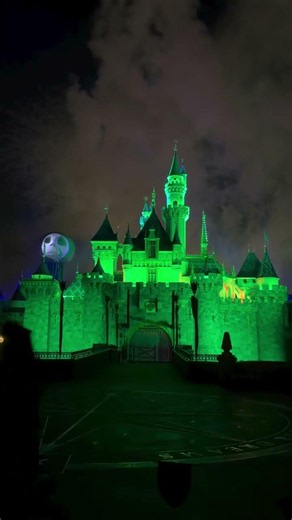 Halloween Screams Fireworks at Disneyland 💀👻🎃🎇 #JackSkellington #NightmareBeforeChristmas