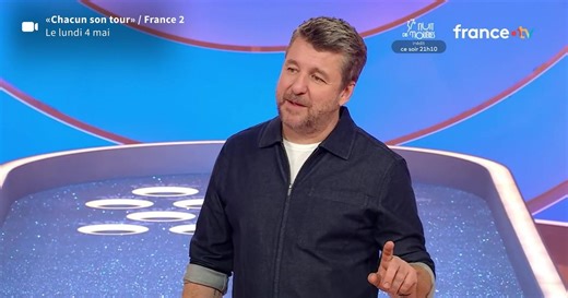 «Chemin de croix ou d’étoile ou de croissant»: une candidate de «Chacun son tour» reprise par Bruno Guillon après une référence chrétienne