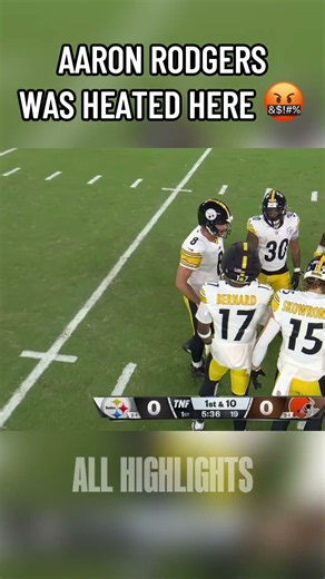 AARON RODGERS WAS HEATED HERE 🤬 #nfl#football#nflshorts#nflmemes#shorts#sports#hits#hit#steelers