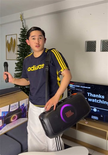 Unboxing JBL Party Box On The Go: Perfect for Cravings!