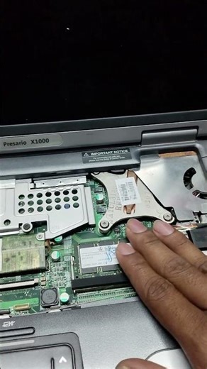 2000s Retro Laptop Comeback 💻 HP Compaq Presario X100 Windows XP #techretro