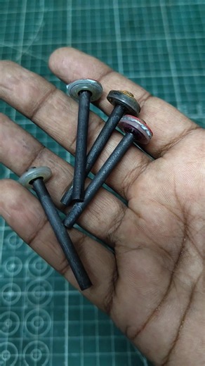 How to Extract Graphite Rods from AA Battery! ⚡ #Shorts #DIY #BatteryHack