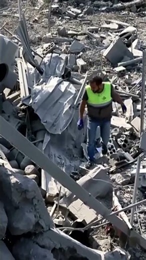 Devastating Israeli Airstrike Leaves Seven Dead in Lebanon #shorts