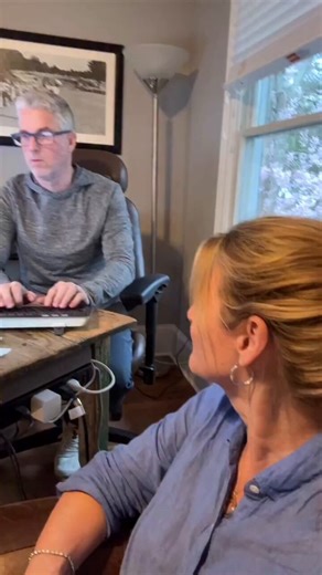 Ashleigh Banfield of @NewsNation gives commentary into her husband‘s JetBlue Airways saga, without notice they dropped everyone at an obscure airport 100 miles away from their actual destination where her husband was supposed to get his rental car, when they were deplaning an announcement came over the coms stating they would give them a $100 voucher towards transportation to their actual destination.When the over 100 passengers arrived in the wee hours of the morning they found all of the airli