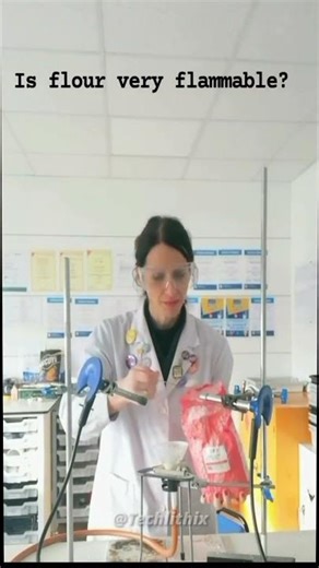 Flour Fire Show ❗️ Science of Dust Explosions