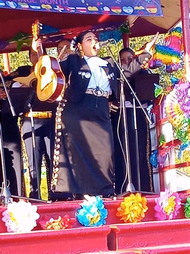 Viva México 🇲🇽❤️ follow me on ig: angeljimenezcantante | 🔗 in my bio to stream my music 💕 new music coming soon 💕 #angeljimenezcantante #mariachisinger #hispanicheritagemonth #vivamexico #mariachi
