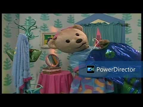 Bananas In Pyjamas - Crazy, Crazy Conga (Official HD Video)