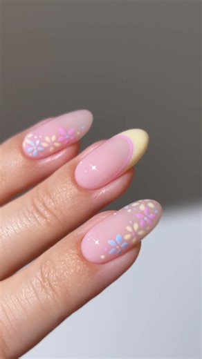 🌸🩵🌤️ pastel spring flower #nails #nailart #naildesign